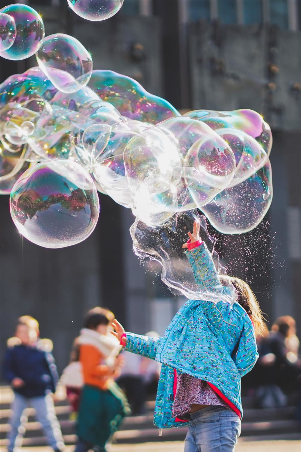 kid with big bubbles